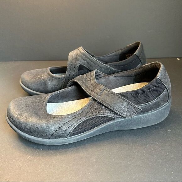 Cloudsteppers By Clark’s Black Vegan Leather Mary Jane Shoes Size 8.5 - Picture 5 of 7